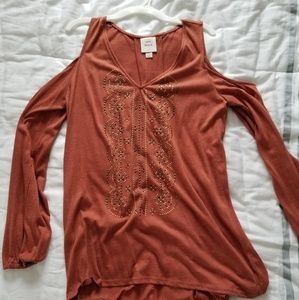 Knox Rose Cold Shoulder Top